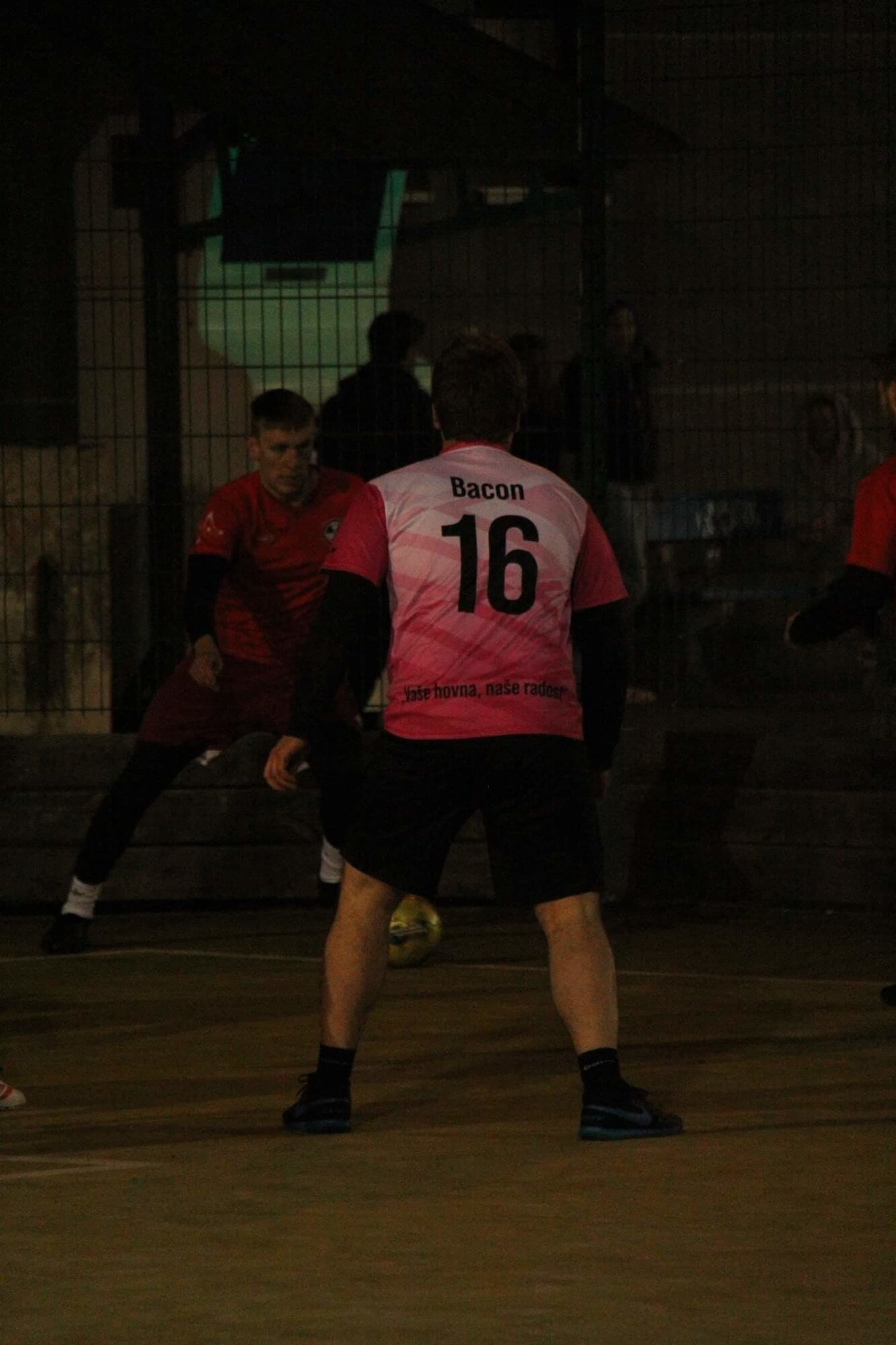 2024   TRALALALALA IMG_1650_l3au5x