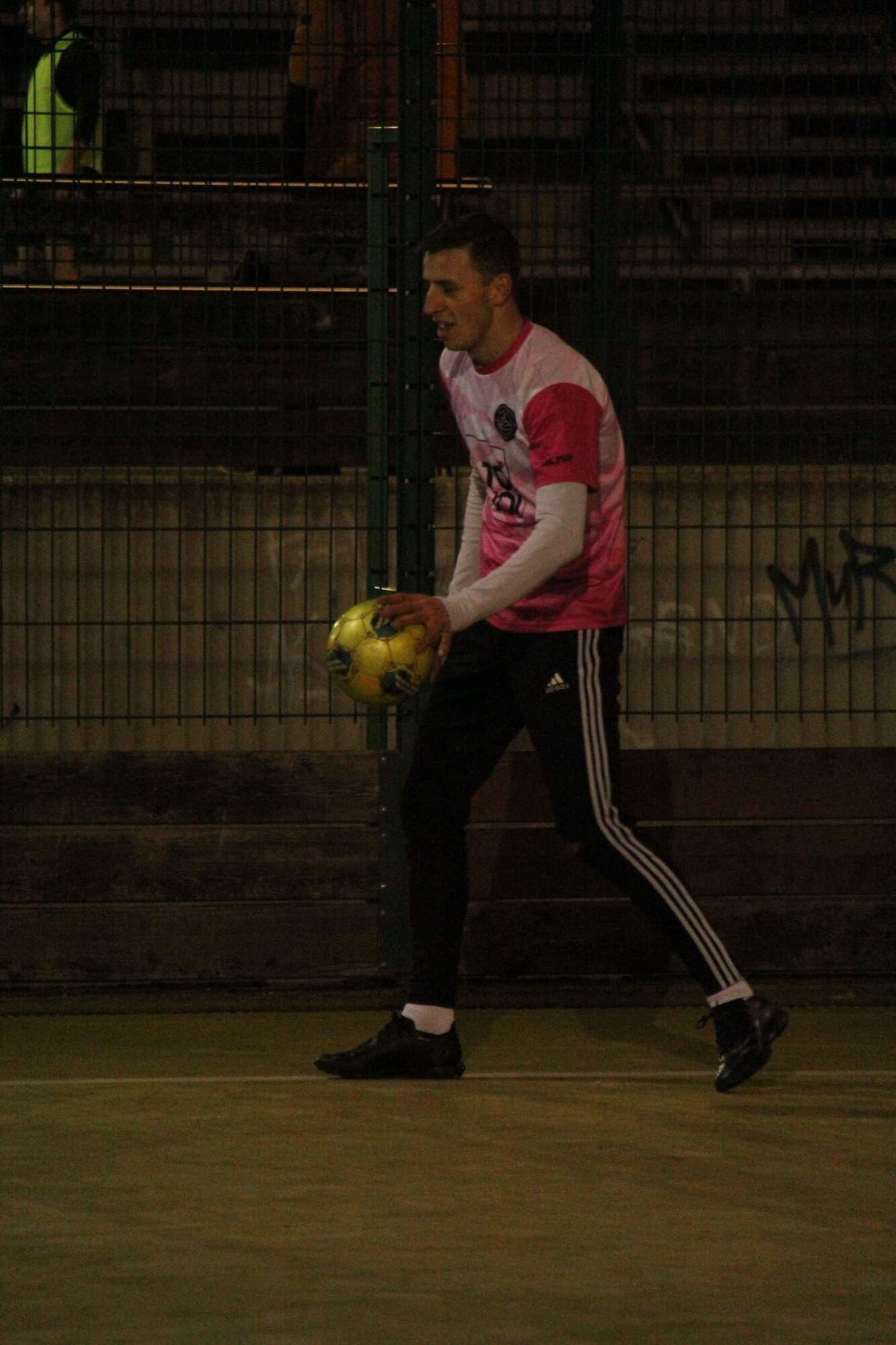 2024   TRALALALALA IMG_1700_de45cs