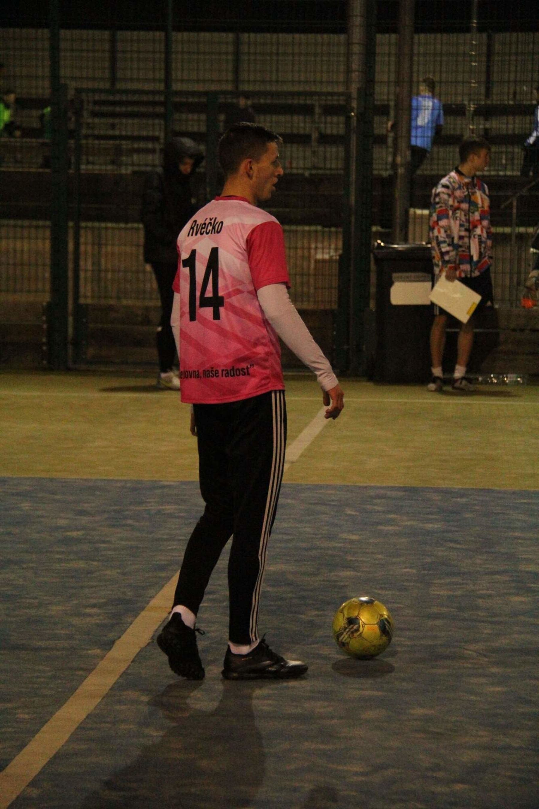 2024   TRALALALALA IMG_1739_ffhlz1