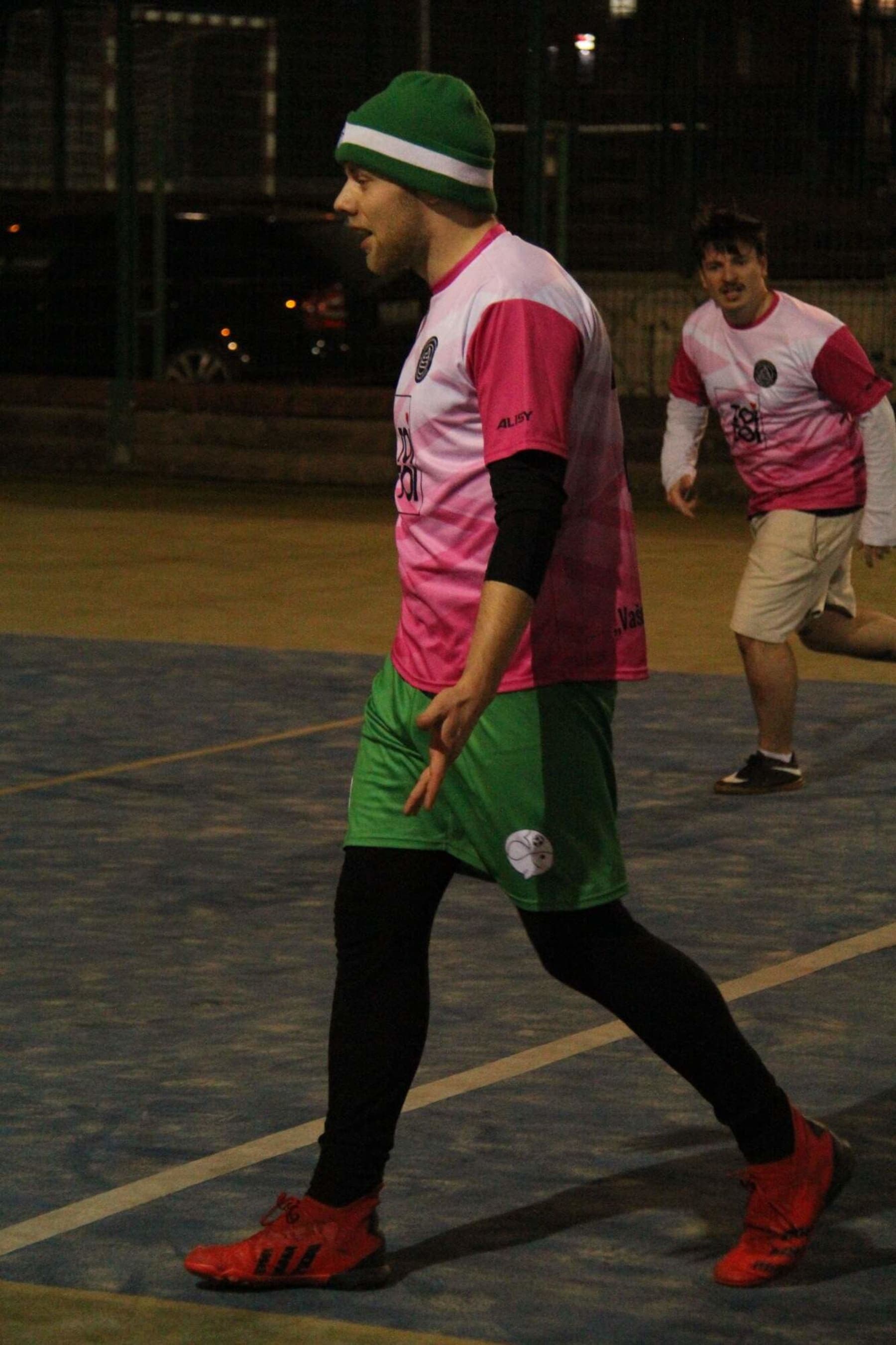 2024   TRALALALALA IMG_1781_g79bz2