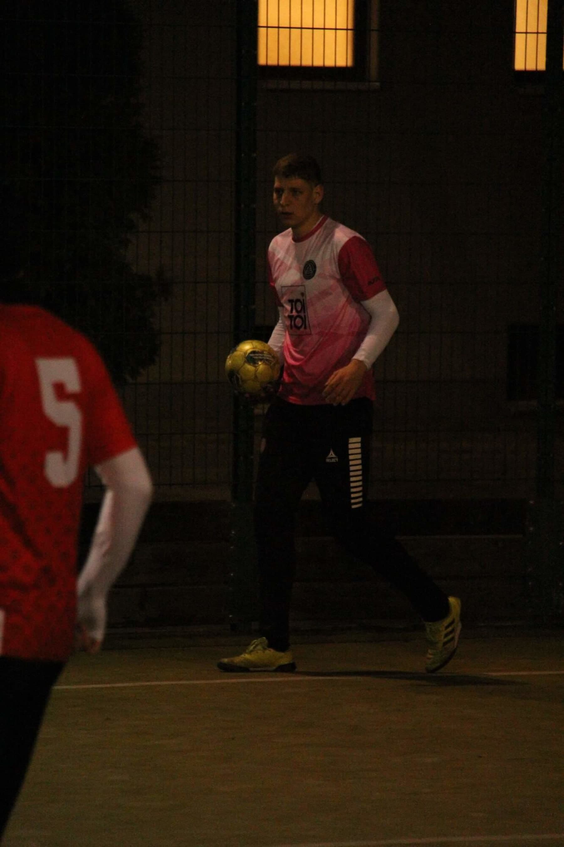 2024   TRALALALALA IMG_1794_mgklwq