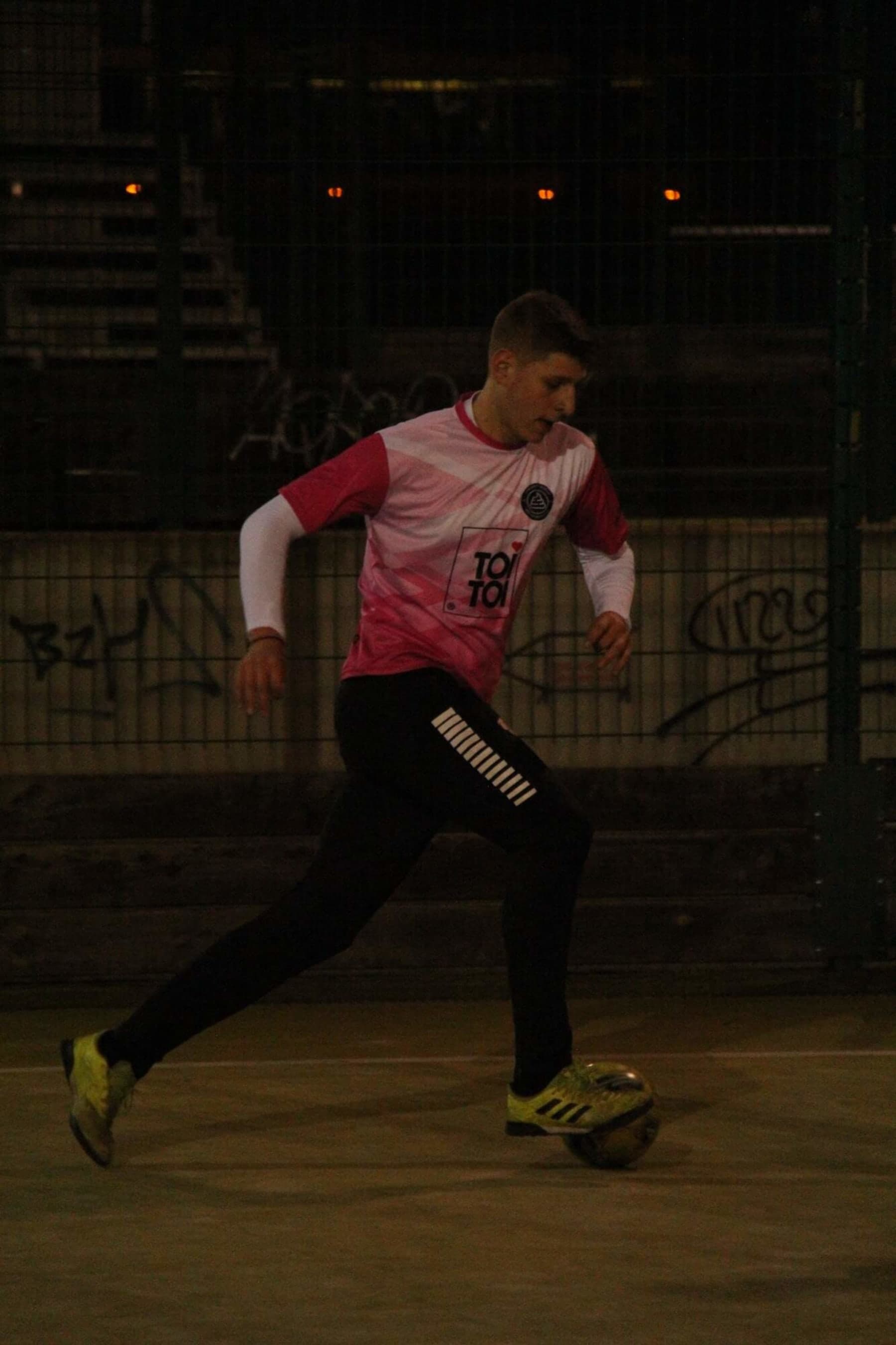 2024   TRALALALALA IMG_1857_c0hslb