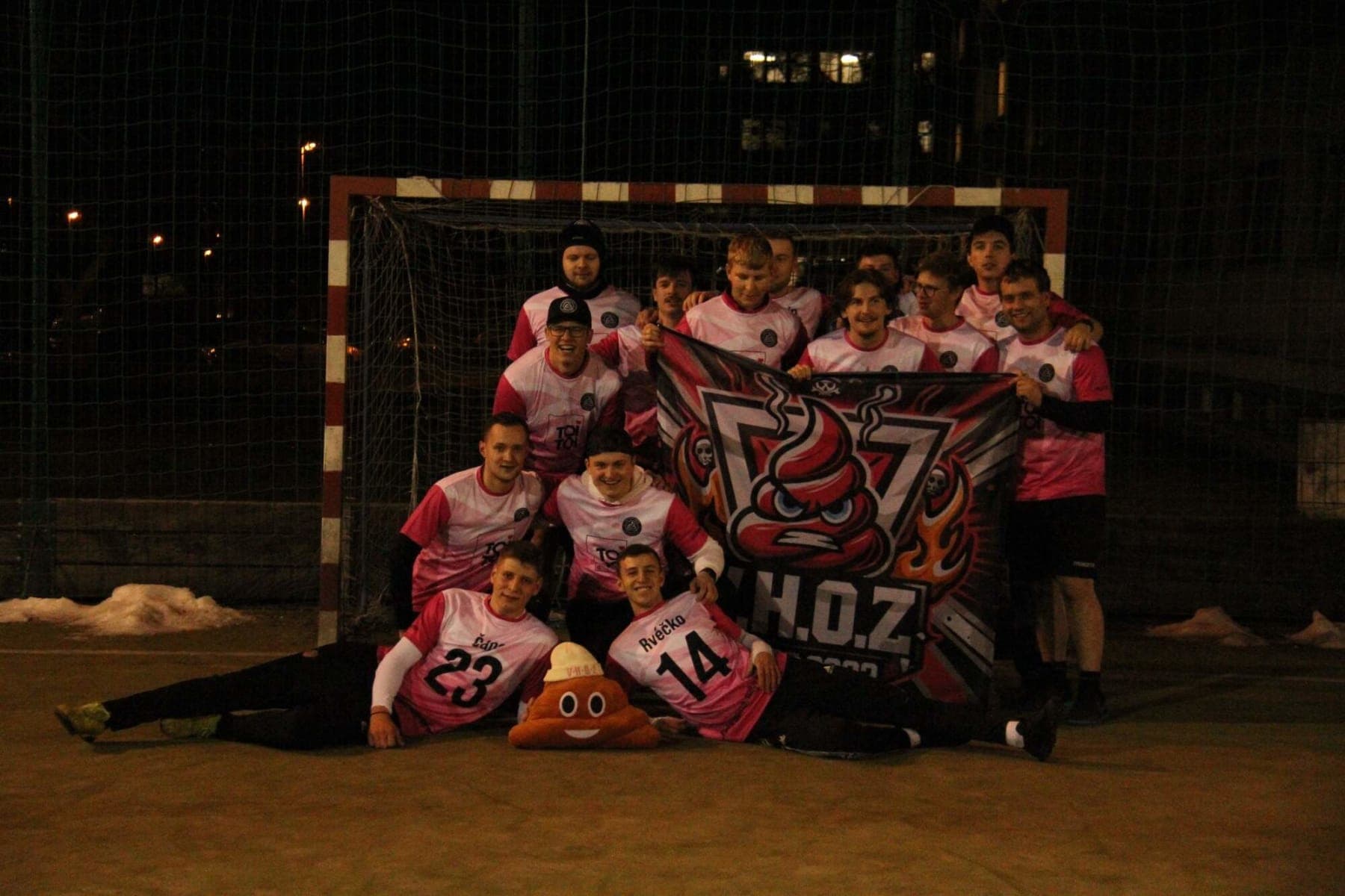 2024   TRALALALALA IMG_1869_spx6fh